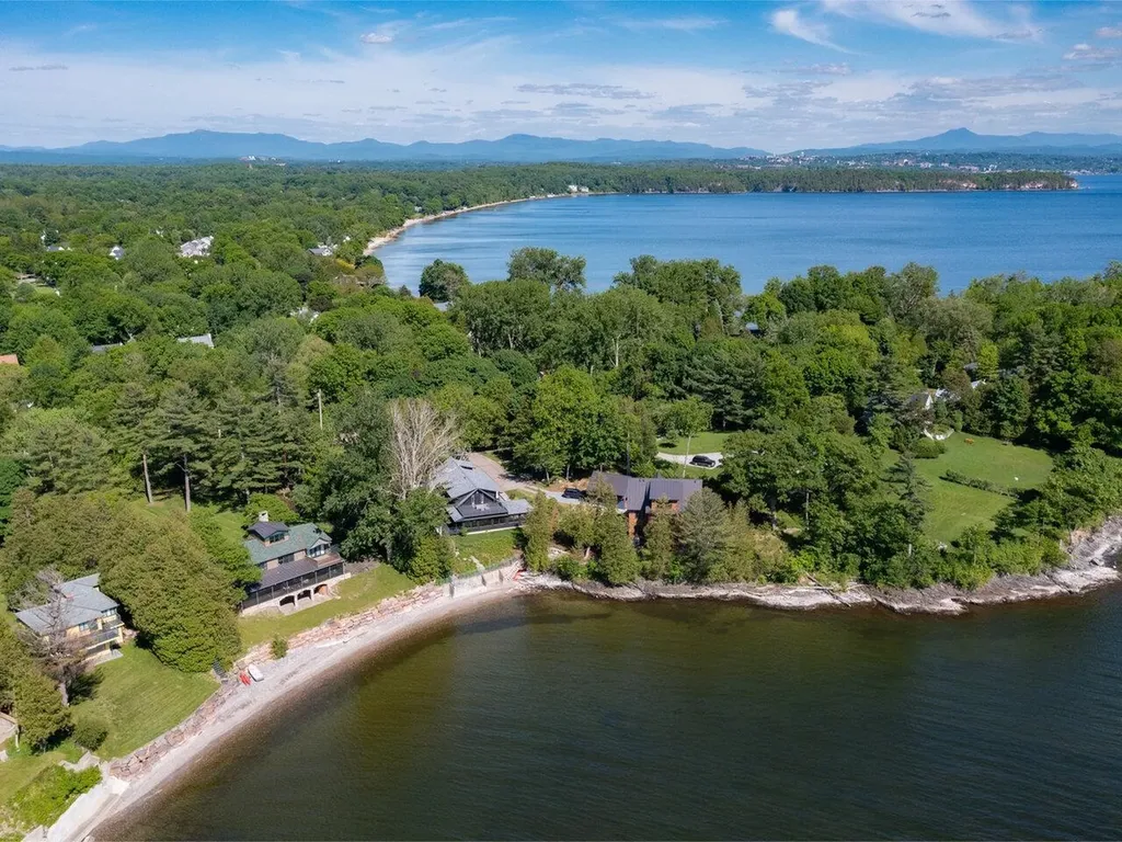 124 Sunset Cliff Road Burlington VT 05408