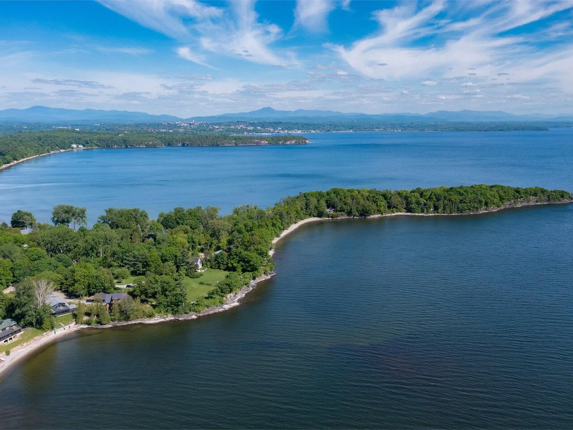 124 Sunset Cliff Road Burlington VT 05408