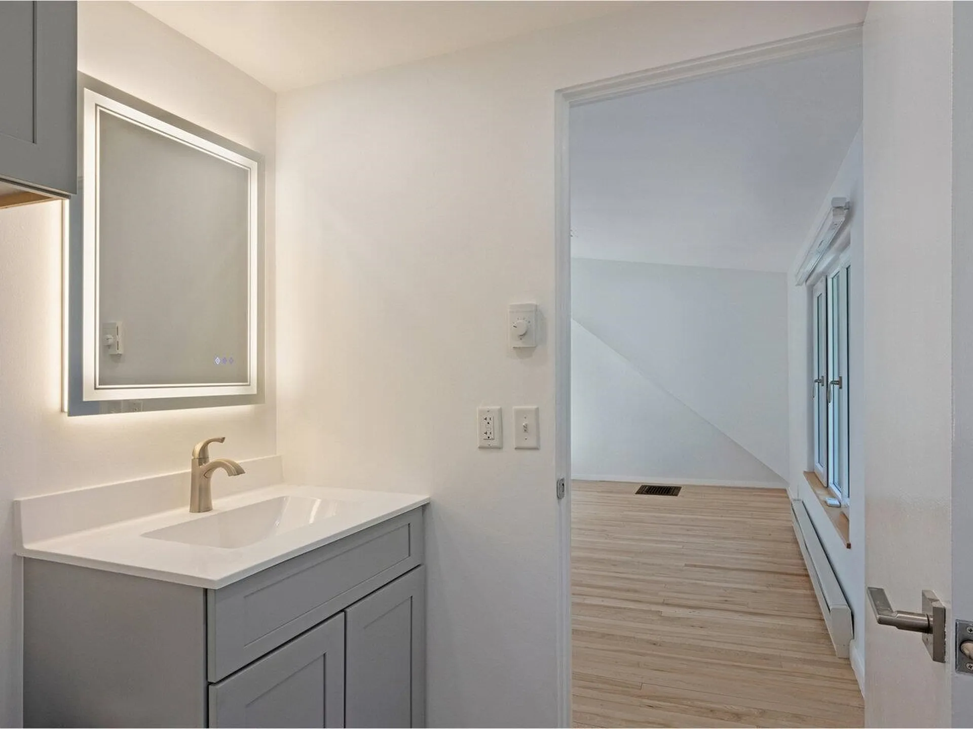 124 Sunset Cliff Road Burlington VT 05408