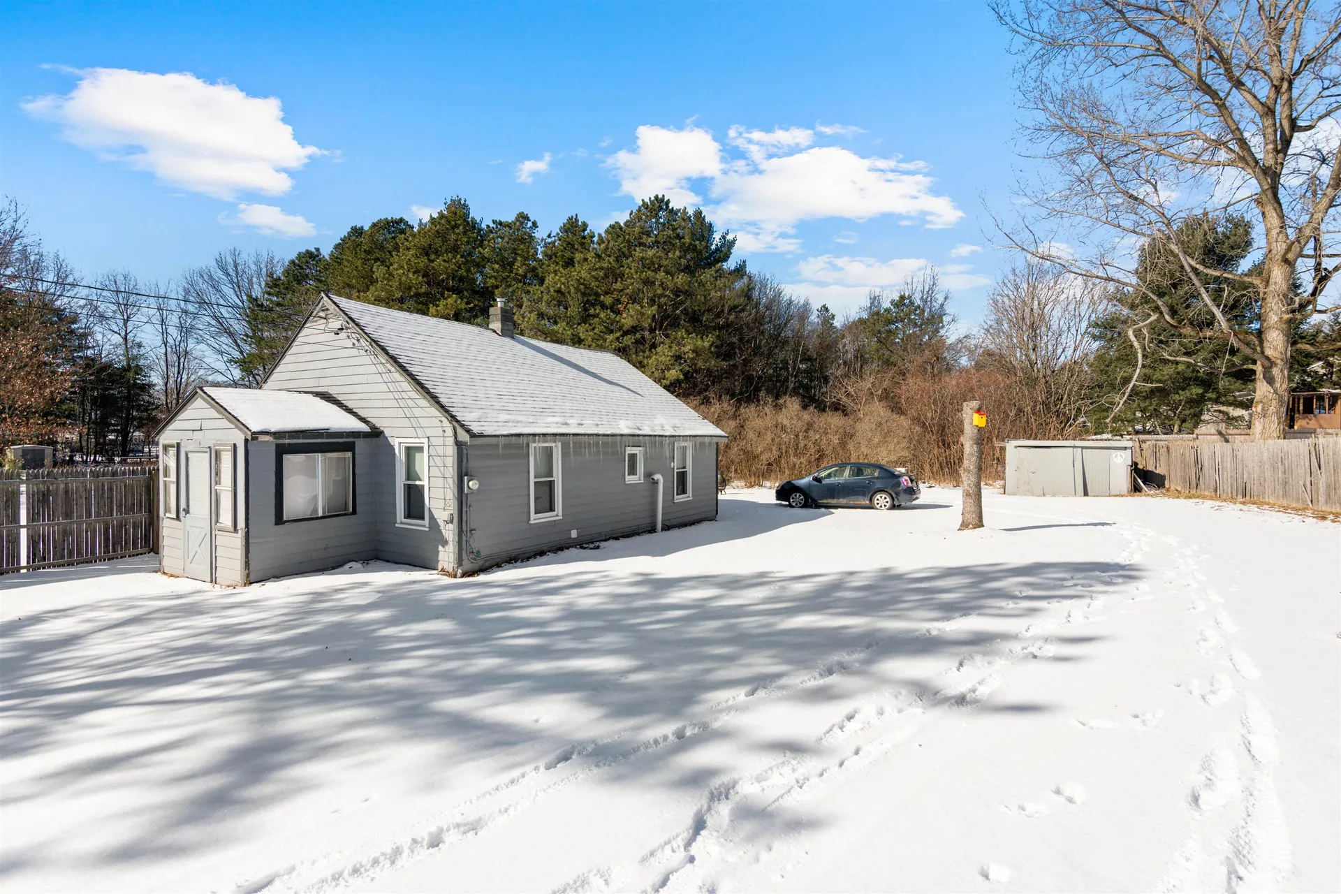 250-252 River Road Colchester VT 05446