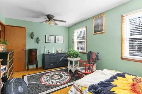 250-252 River Road Colchester VT 05446