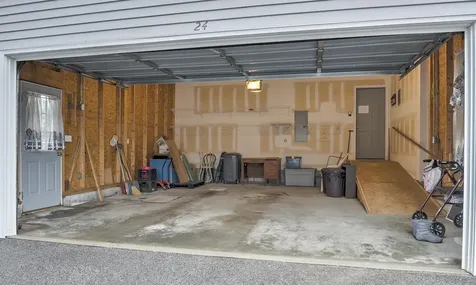 24 Stanton Court Keene NH 03431