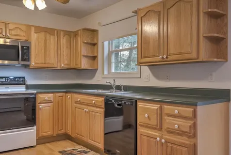 24 Stanton Court Keene NH 03431