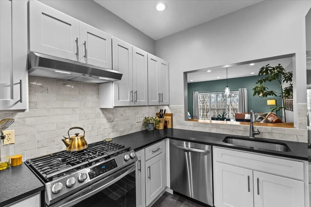 602 North Avenue Burlington VT 05408