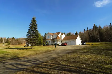 3909 Vt Route 114 Canaan VT 05902