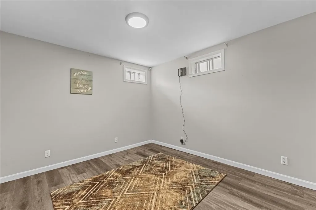 27 Meadow Lane Highgate VT 05459