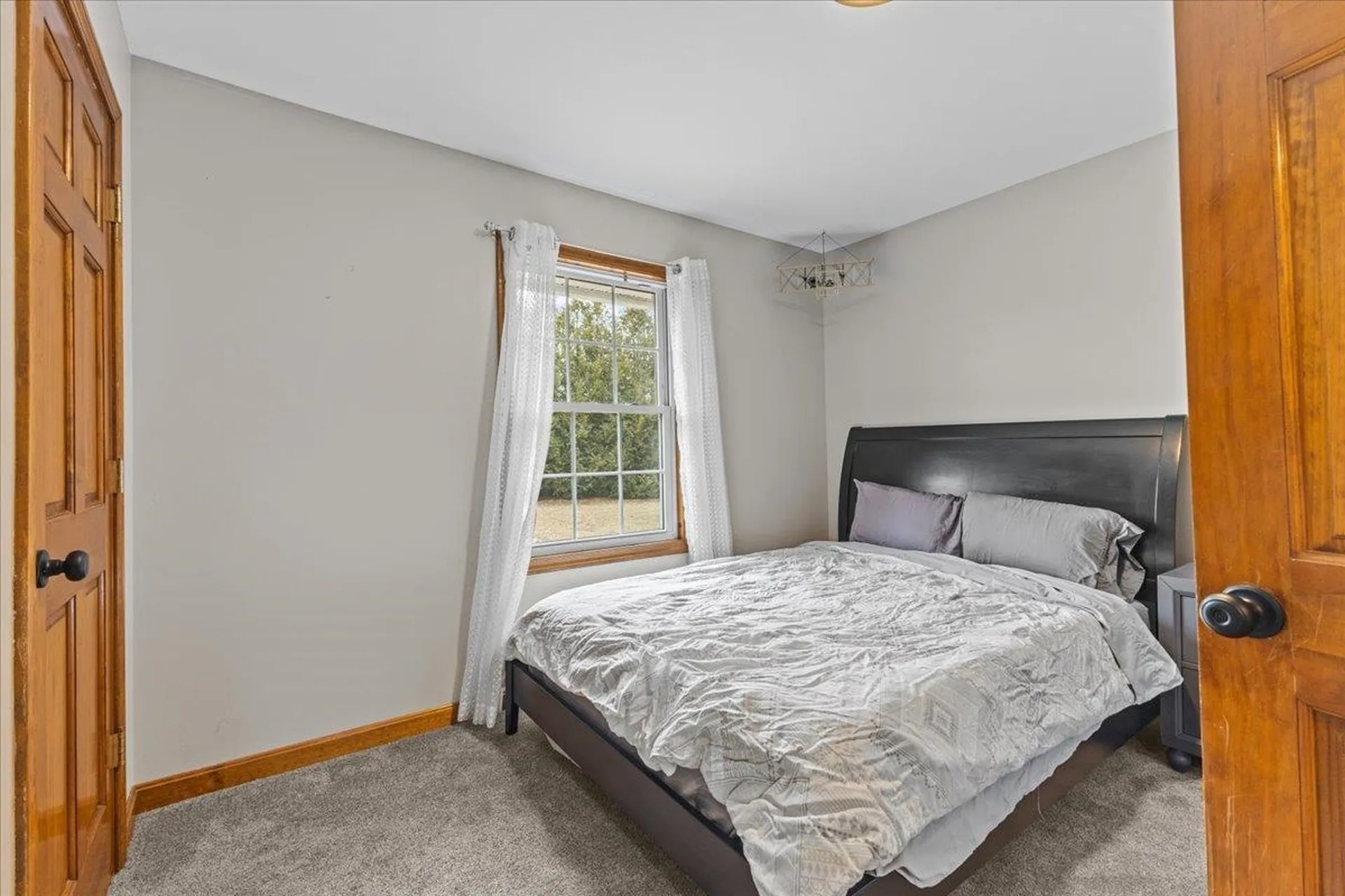 27 Meadow Lane Highgate VT 05459