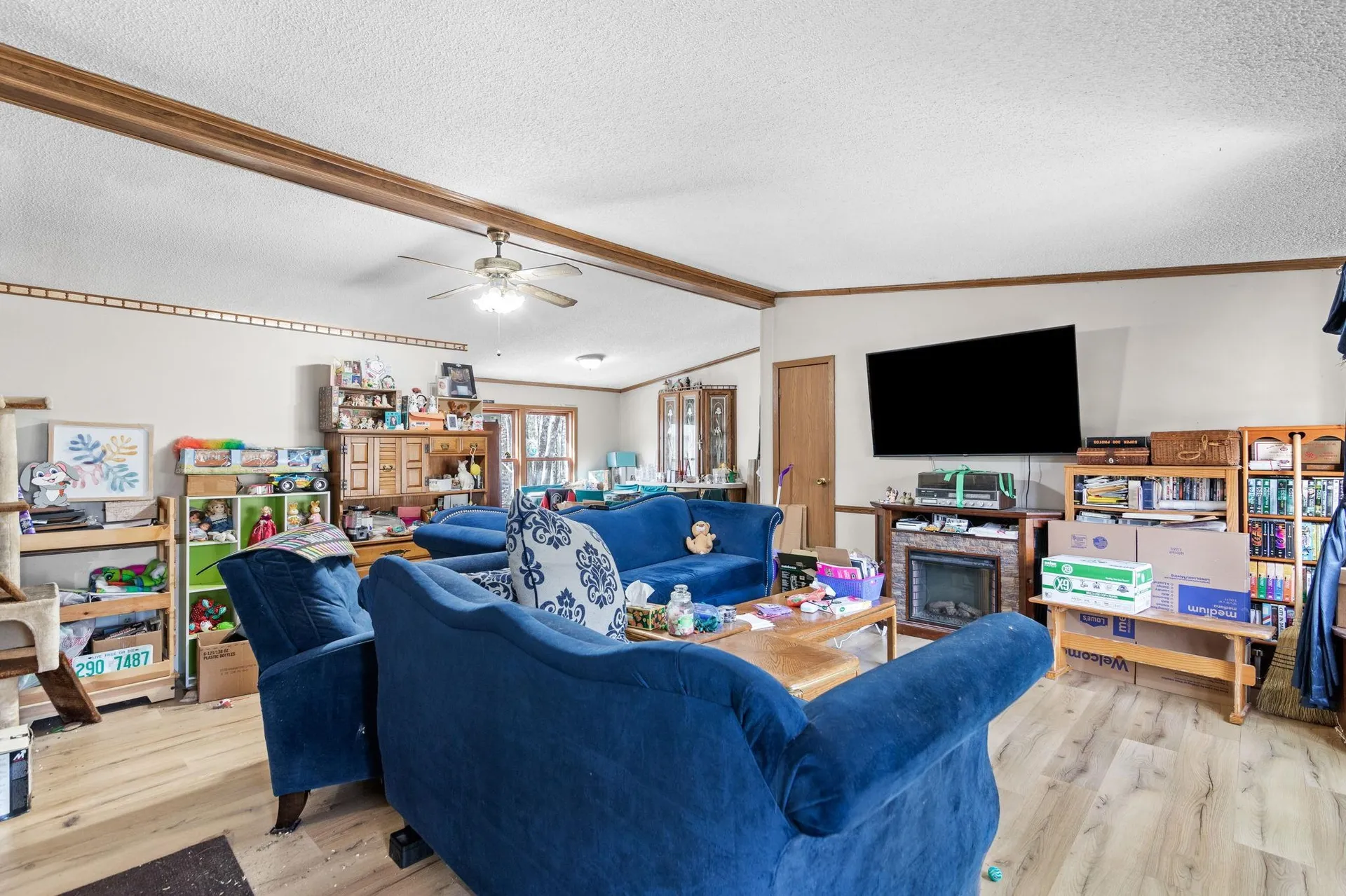 18 Roy Street Raymond NH 03077