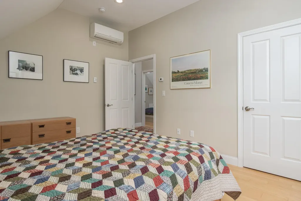 146 S. Hill Road New Boston NH 03070