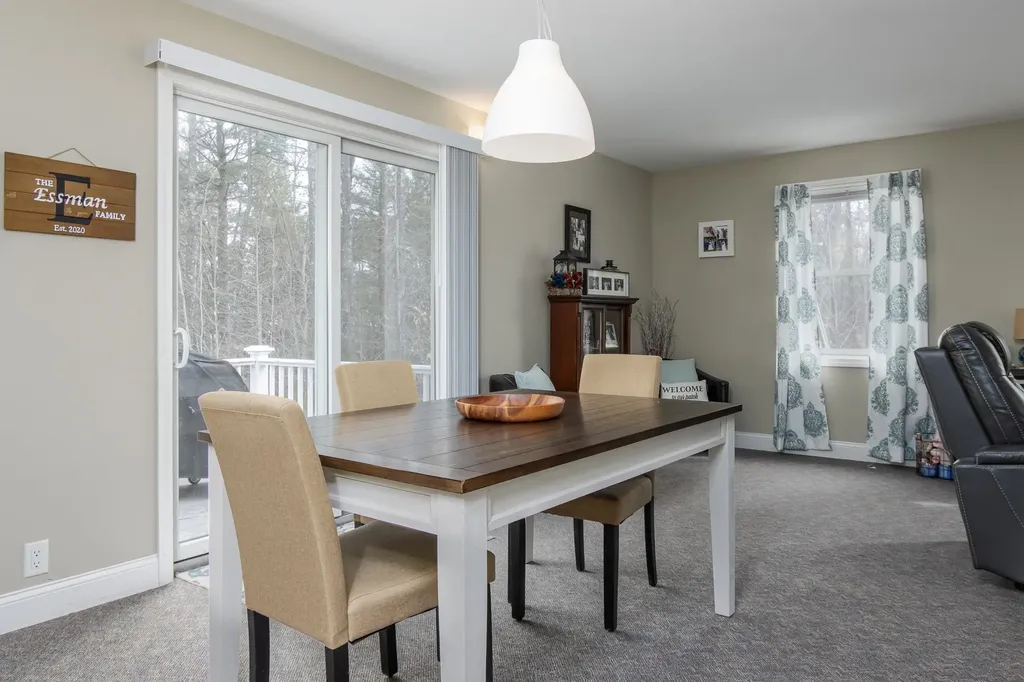 146 S. Hill Road New Boston NH 03070