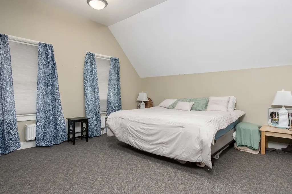 146 S. Hill Road New Boston NH 03070