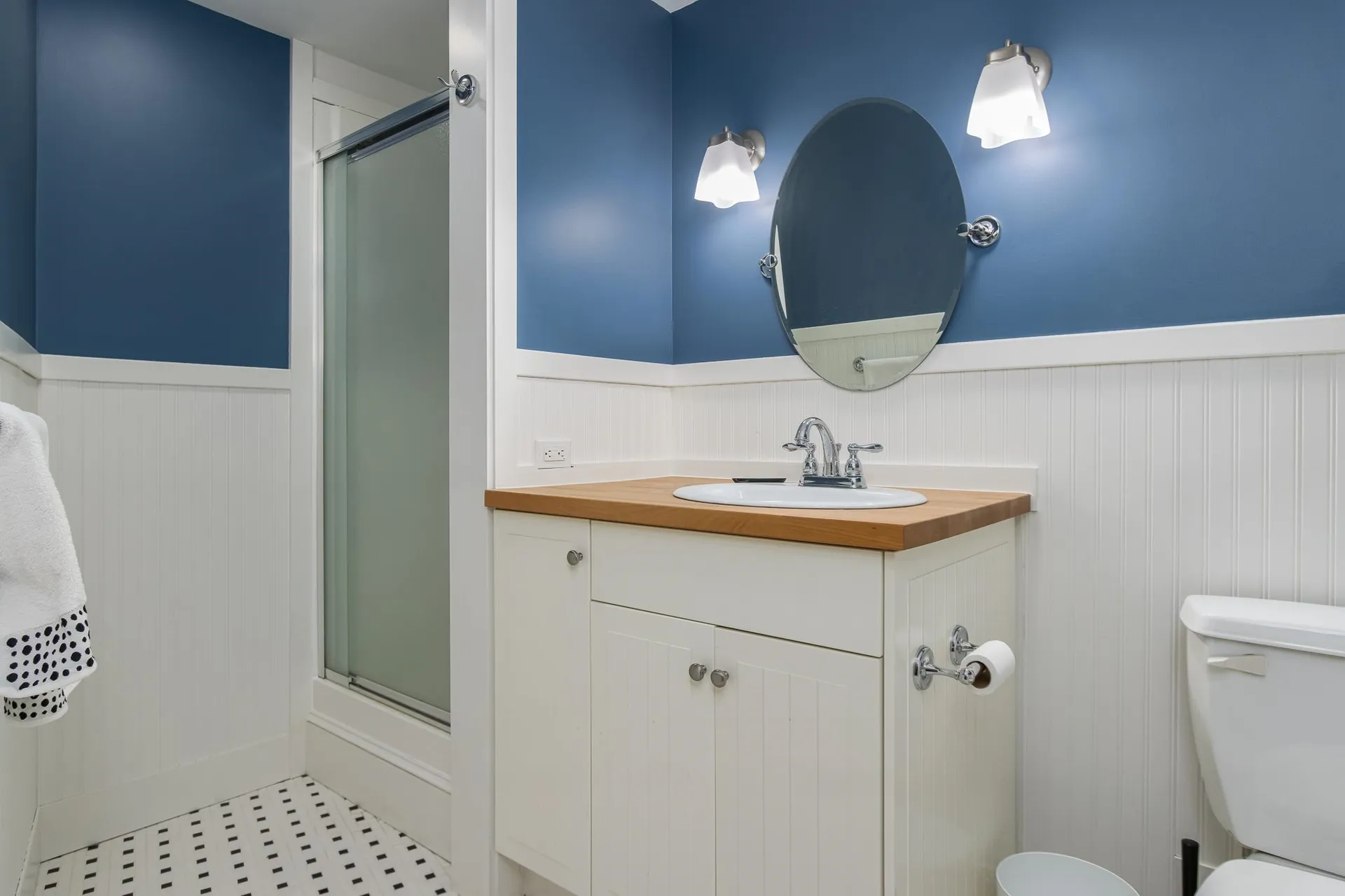 146 S. Hill Road New Boston NH 03070