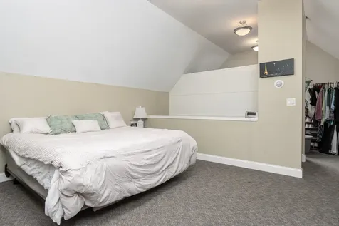 146 S. Hill Road New Boston NH 03070