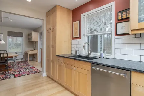 146 S. Hill Road New Boston NH 03070