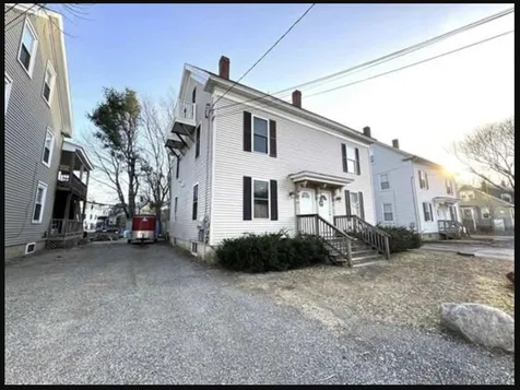 29 Elm Street Newmarket NH 03857