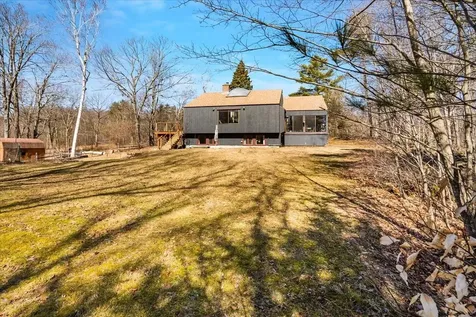 20 Well School Road Peterborough NH 03458
