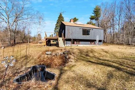 20 Well School Road Peterborough NH 03458