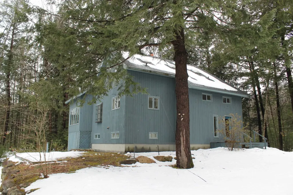 23 Boyle Street Lincoln NH 03251