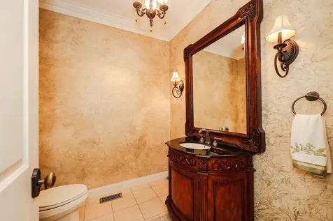 12 Chardonnay Terrace Bedford NH 03110