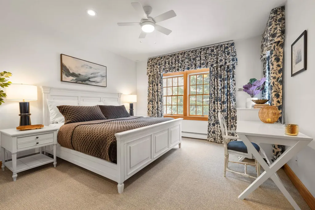 22 Upper Glades Road Stratton VT 05155
