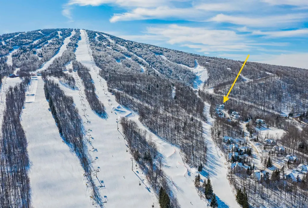 22 Upper Glades Road Stratton VT 05155