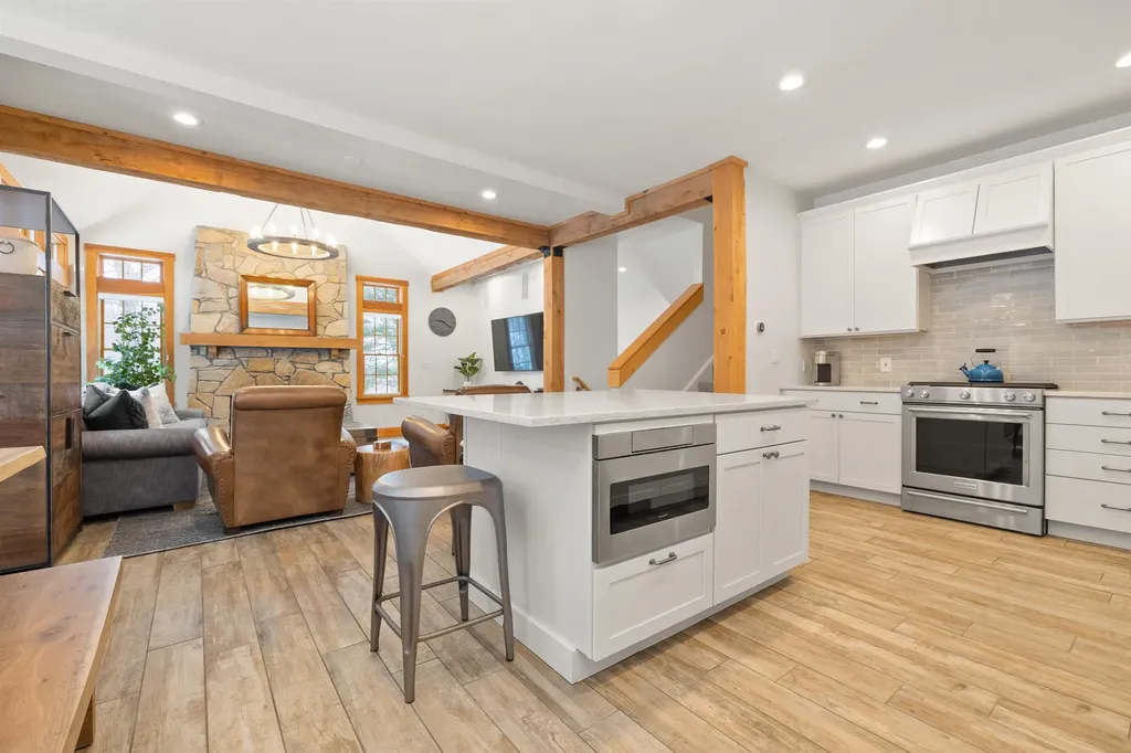 22 Upper Glades Road Stratton VT 05155