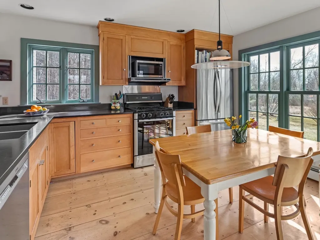 600 Botsford Road Ferrisburgh VT 05456-9761