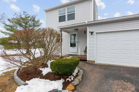 36 Robert Frost Circle Colchester VT 05446