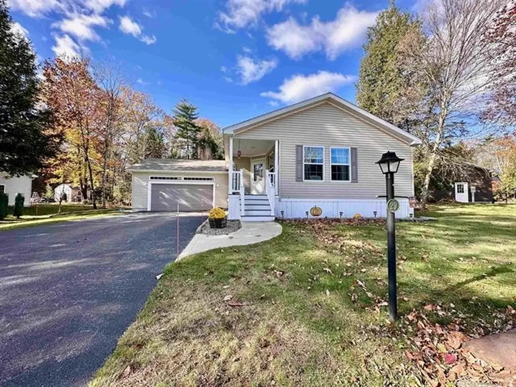 29 Blair Drive Rochester NH 03868