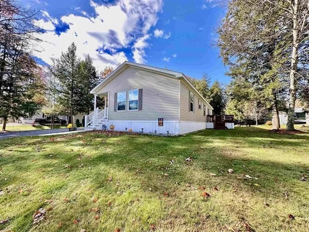 29 Blair Drive Rochester NH 03868