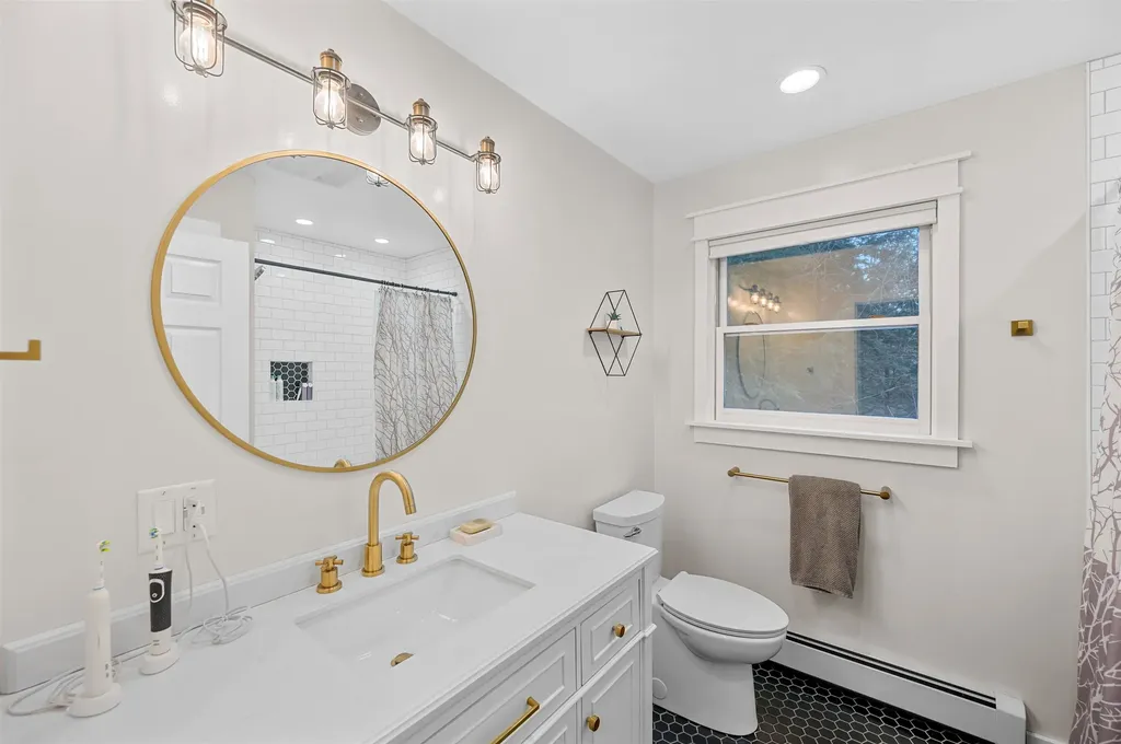 10 Raspberry Court Milton VT 05468