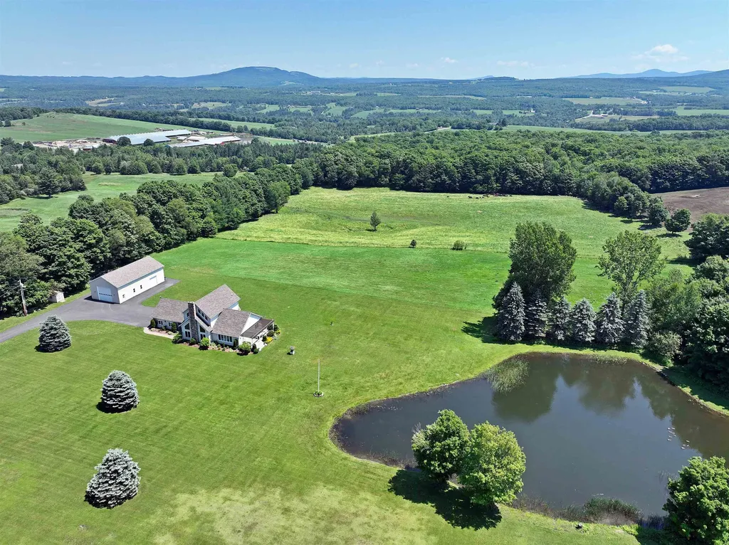 467 Whittier Road Derby, VT Real Estate | MLS # 4989473