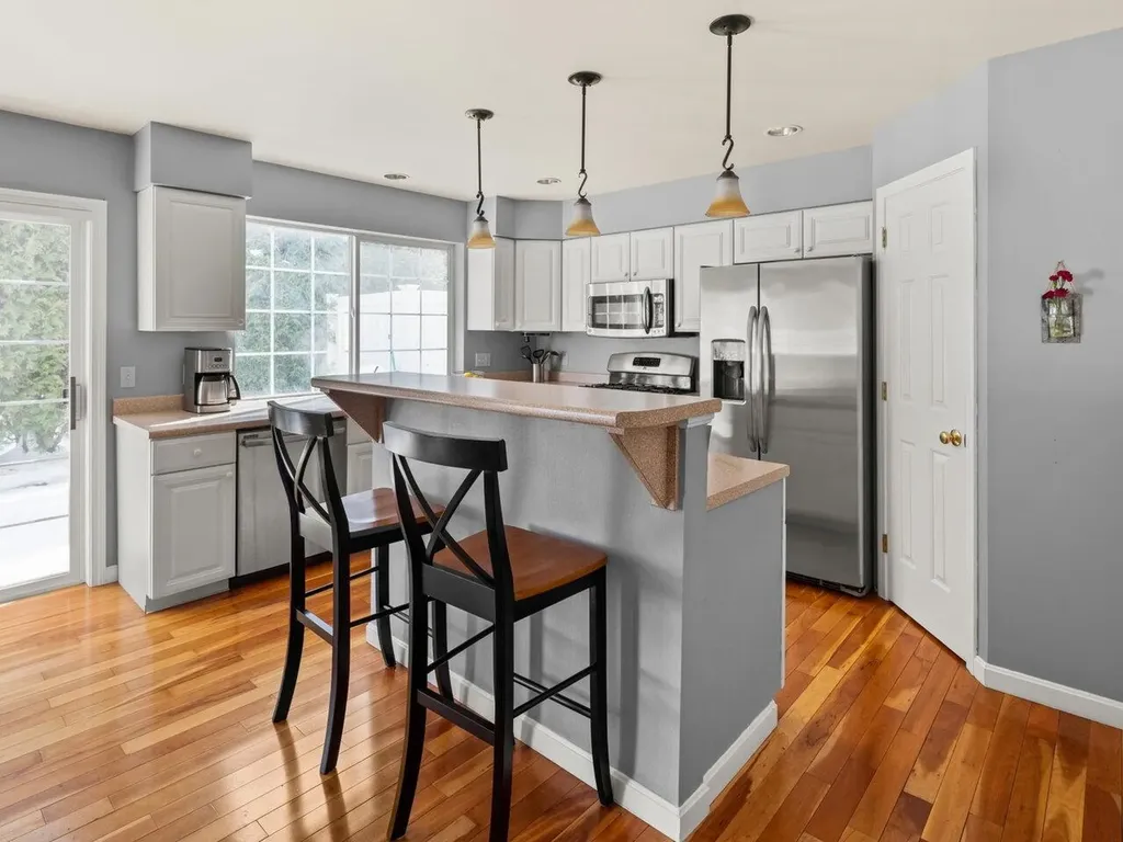 145 Stonington Circle South Burlington VT 05403