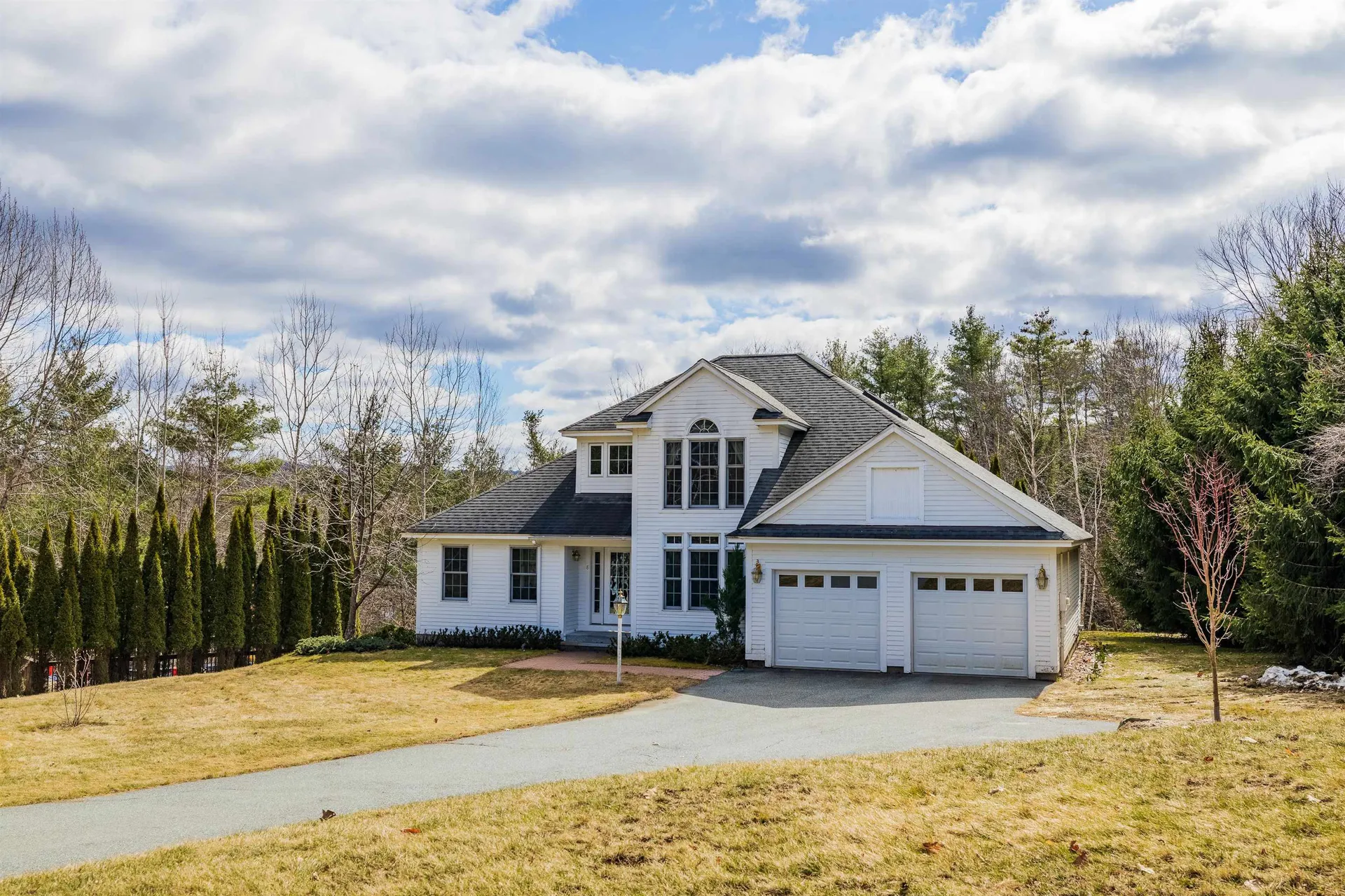8 Chambers Circle Lebanon NH 03784