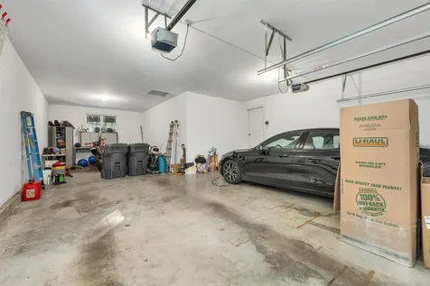 21 Aspen Drive Pelham NH 03076