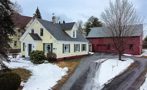1586 Main Street St. Johnsbury VT 05819