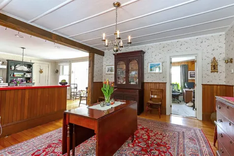 1586 Main Street St. Johnsbury VT 05819