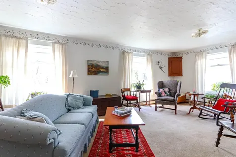 1586 Main Street St. Johnsbury VT 05819