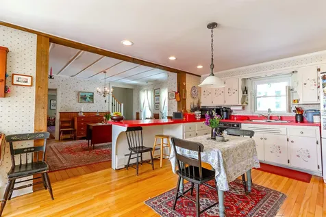 1586 Main Street St. Johnsbury VT 05819