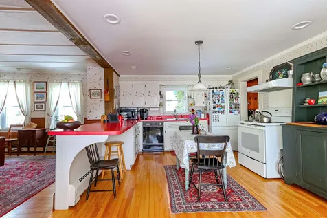 1586 Main Street St. Johnsbury VT 05819