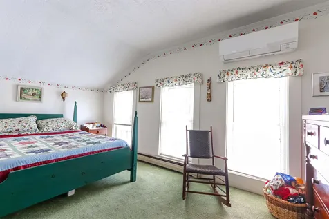 1586 Main Street St. Johnsbury VT 05819