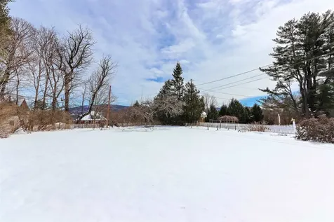 1586 Main Street St. Johnsbury VT 05819