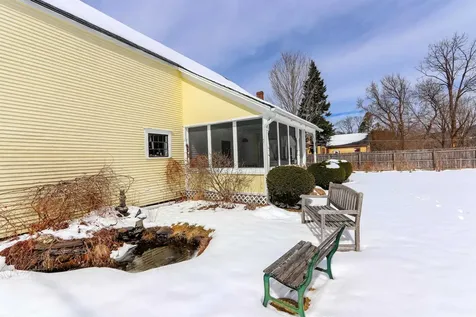 1586 Main Street St. Johnsbury VT 05819