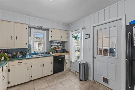 265 Flynn Avenue Burlington VT 04501
