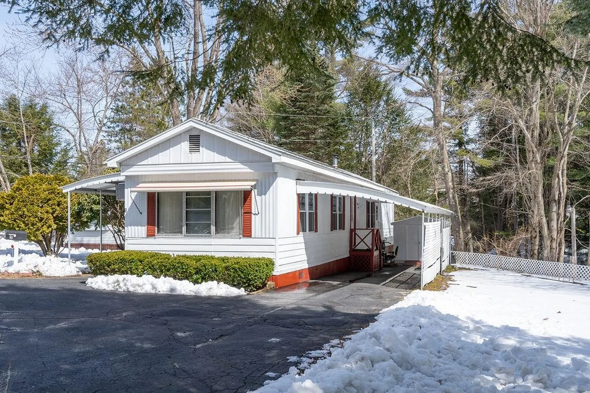 5 Kirkwood Road Hooksett NH 03106