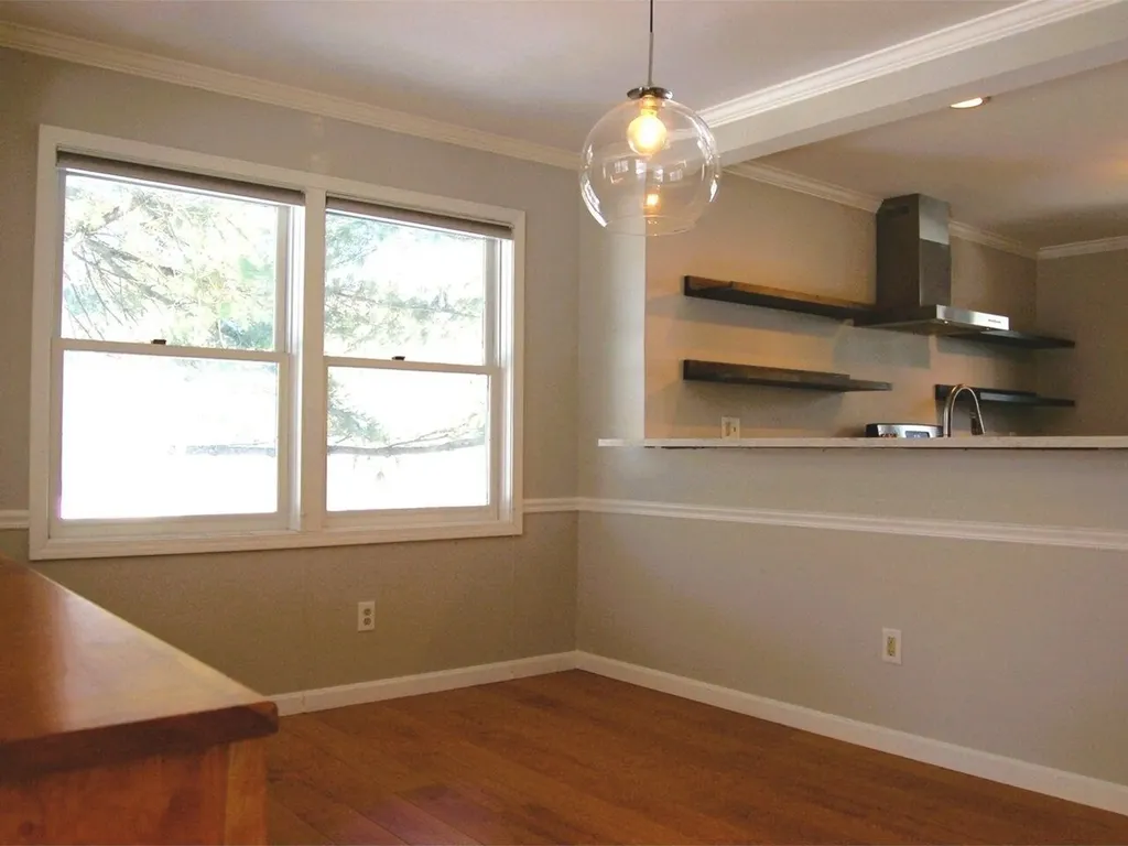 33 Harbor View Road South Burlington VT 05403