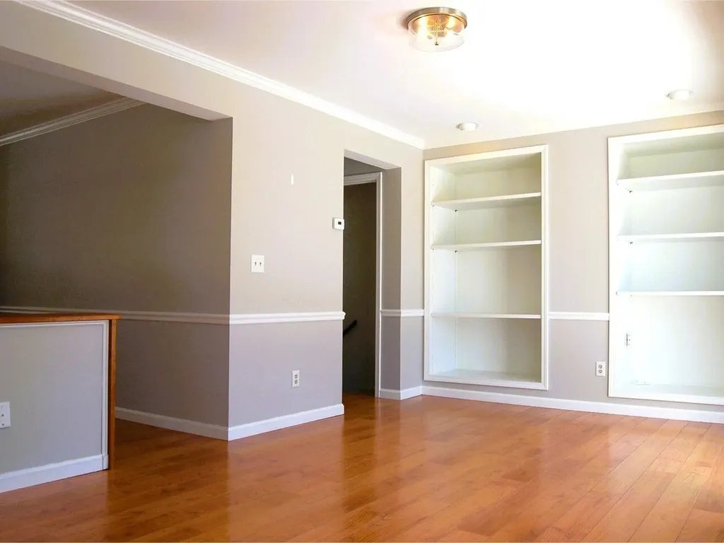 33 Harbor View Road South Burlington VT 05403