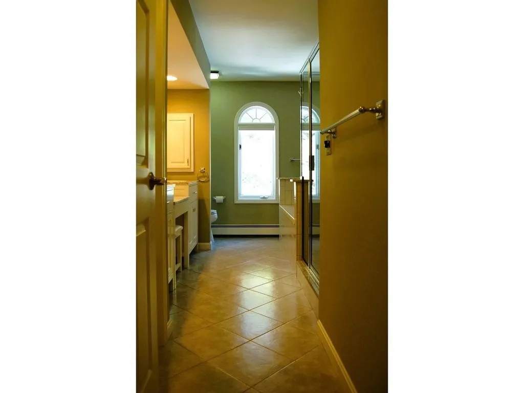 33 Harbor View Road South Burlington VT 05403
