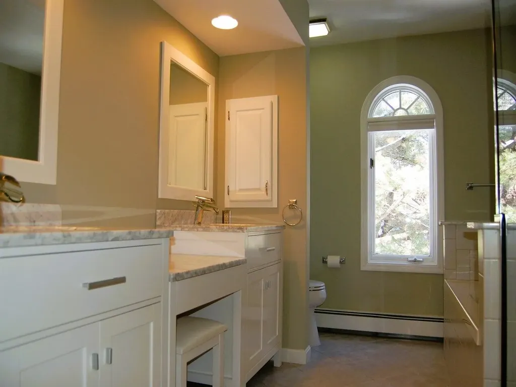 33 Harbor View Road South Burlington VT 05403