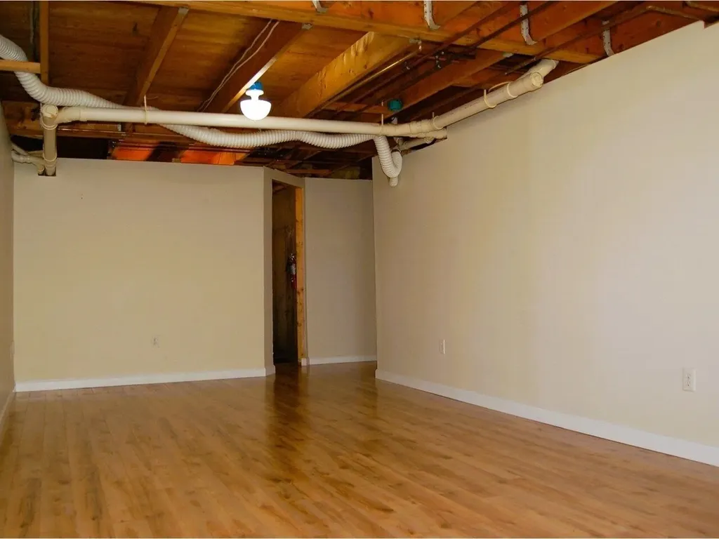 33 Harbor View Road South Burlington VT 05403